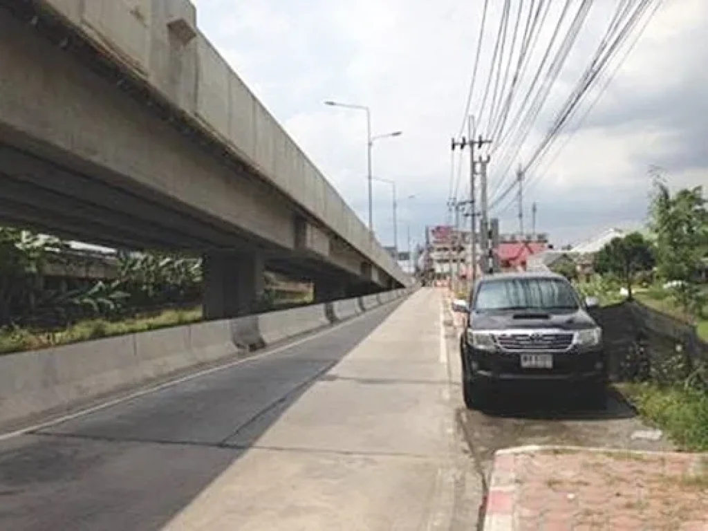 ที่ดินเปล่า ตำบลปลายบาง อำเภอบางกรวย นนทบุรี 4 ไร่ 0 งาน 90 ตรว