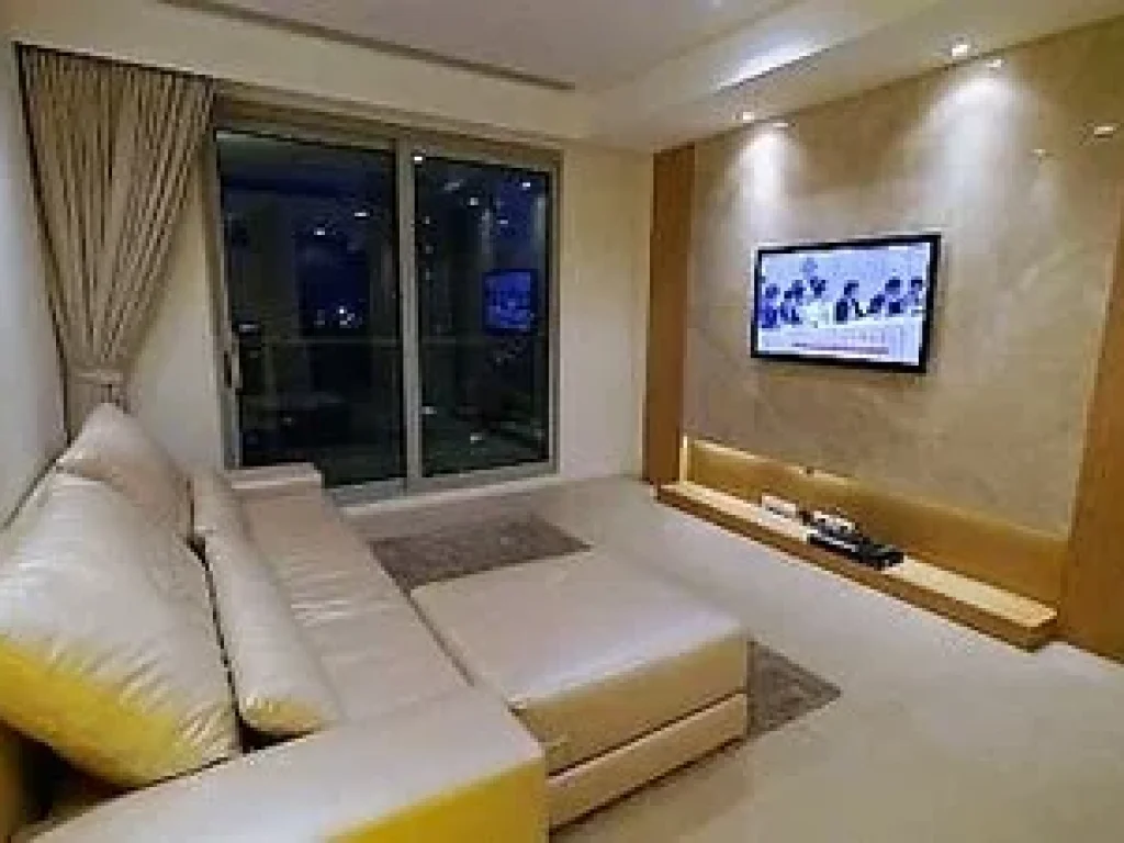 For Rent The River 76 sqm2BR 52000 THB Near BTS Krung Thon Buri Very nice room View River