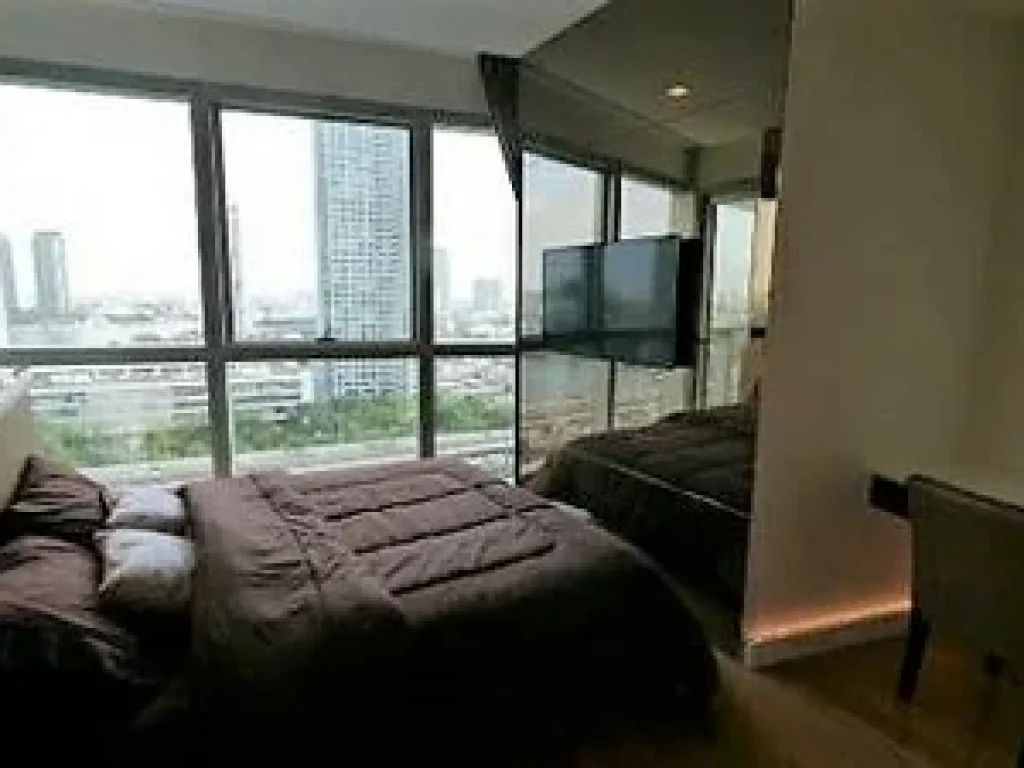 For Rent The River 76 sqm2BR 52000 THB Near BTS Krung Thon Buri Very nice room View River