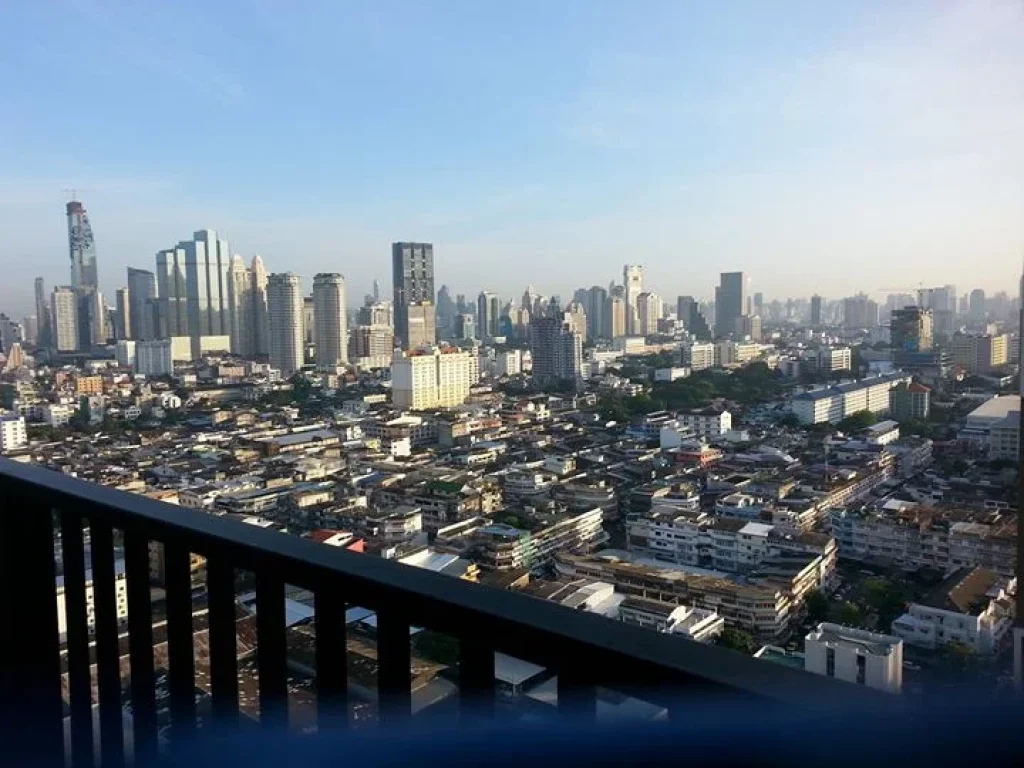 CS1036Condo For Sale Fuse Chan Sathorn 59MB Room at the Corner Finishedfurniture