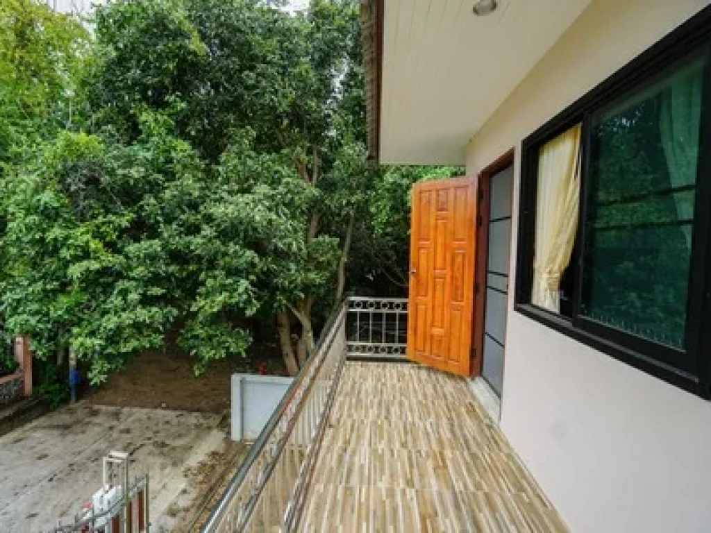 For Rent in Koh Samui townhome townhouse in Bophut area near Tesco Lotus Makro Big C 2bedroom