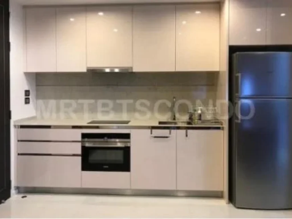 for sale and rent THE BANGKOK SATHOR 62sqm 1BED level8 BTS SURASAK fully furnished