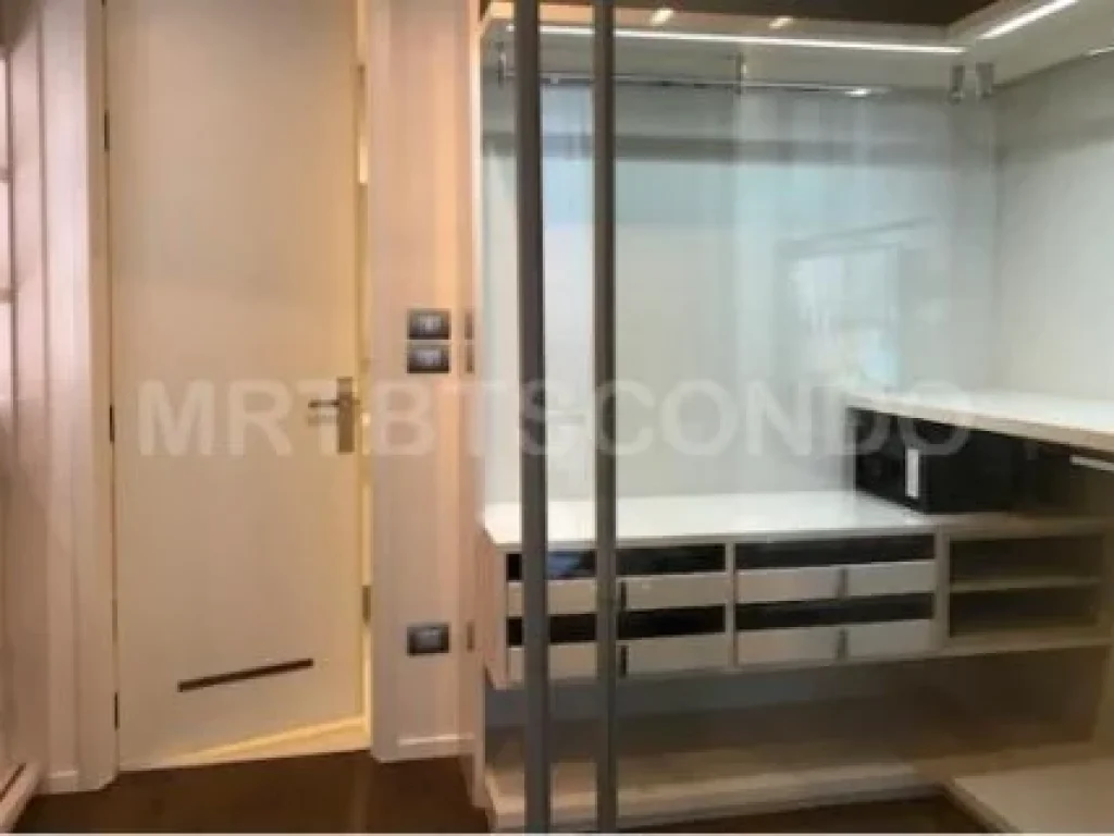 for sale and rent THE BANGKOK SATHOR 62sqm 1BED level8 BTS SURASAK fully furnished