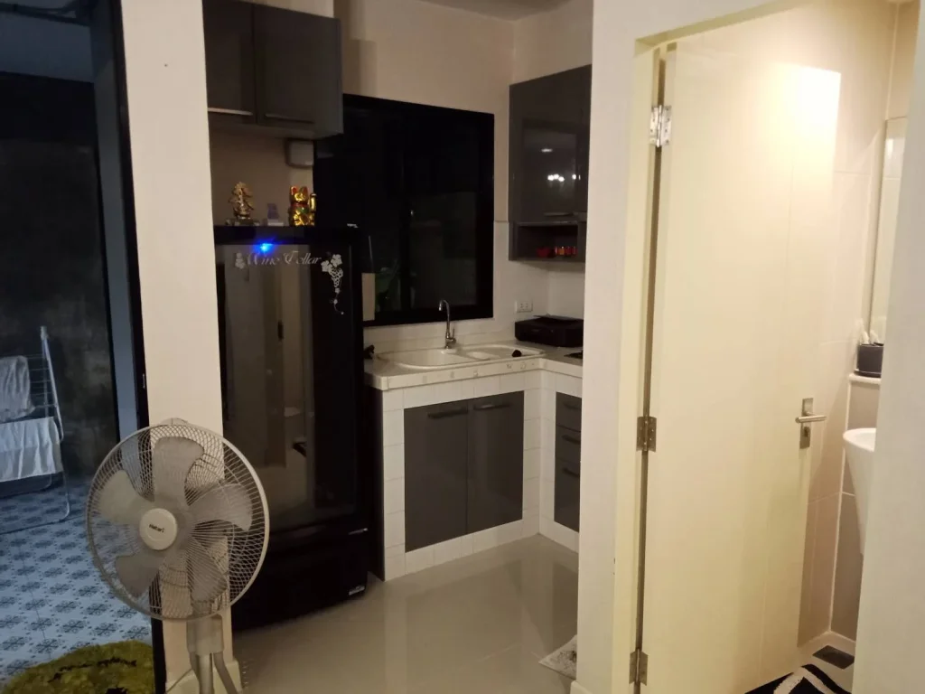 Town House for Sale Type A5 Fully Furnished New Townhouse for sale Soi Ramkhamhaeng 39 Baan Klang Muang by AP