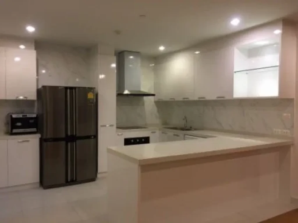 for rent Condo CHAMCHURI SQUARE RESIDENCE 230sqm 4BED level17 MRT SAM YAN fully furnished