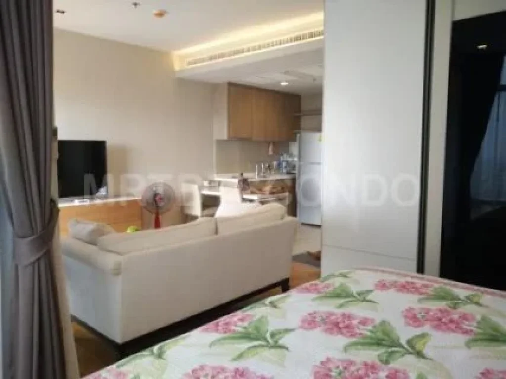 For Sell and Rent Condo Circle Living Prototype 46 sqm 1bed level36 MRT Phetchaburi fully furnished