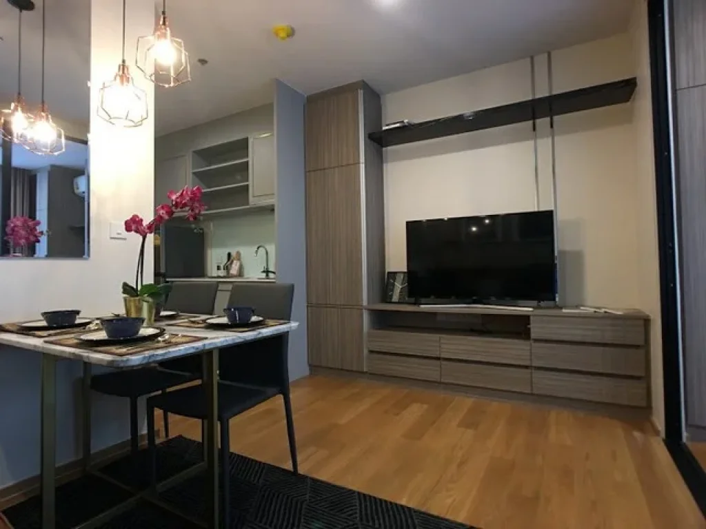 condo for rent Noble Revole Silom 33 SQM Near BTS Surasak