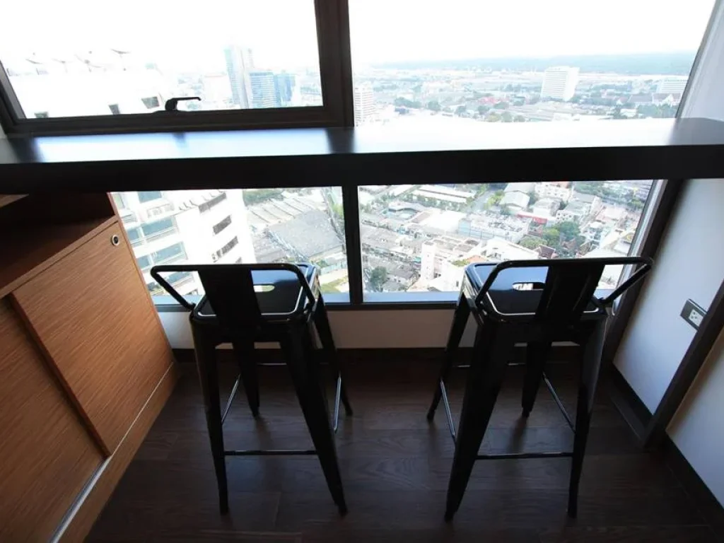 For rent The Lumpini 24 38sqm one bedroom fully-furnished with great view ฿36000