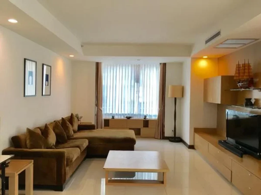 The Rajdamri Service ampamp Residence for rent