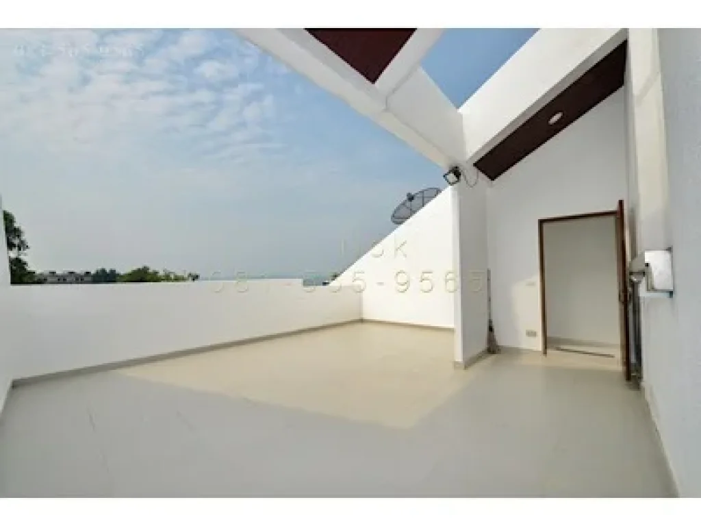 ขาย Beach House 4ชั้น โครงการ Rama harbor view condominium ศรีราชา ติดทะเล