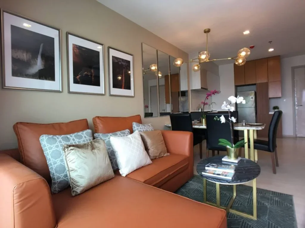 เช่าด่วน คอนโด Life 48 แบบ 2 ห้องนอนแต่งสวย For Rent -- A Nicely Décor 2 Bed Unit at Life 48