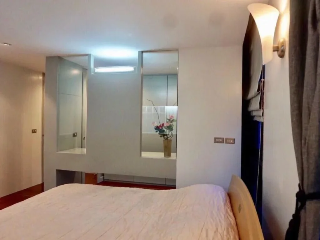 คอนโดหรูให้เช่า Silom Terrace Condo ใจกลางสีลม กรุงเทพ