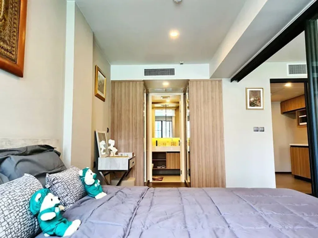 คอนโดใหม่แต่งสวย ห้องใหญ่แบบ 1 ห้องนอน ที่ ณ วรา เรสซิเดนซ์ หลังสวน A Nice Large 1 Bed Unit at a New Condo Project Navara Residence Langsuan