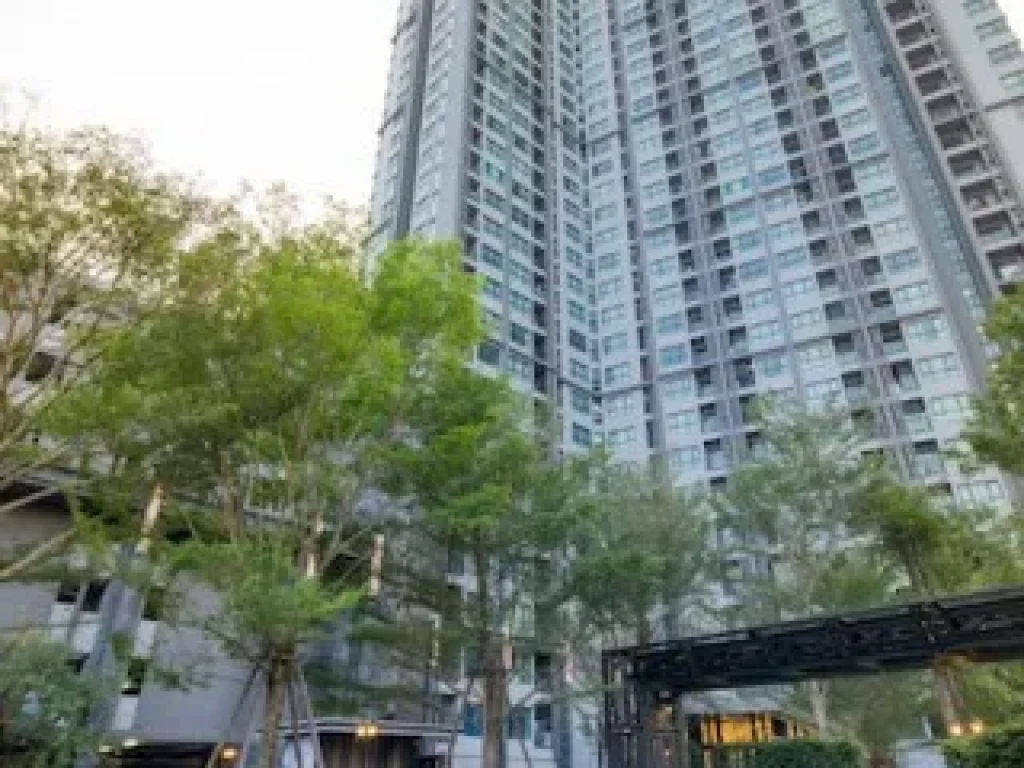 ขายด่วน คอนโด The Base Park West