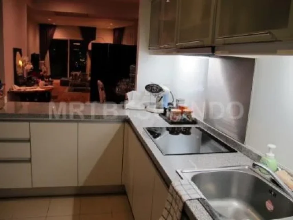 ขายคอนโด Millennium Residence 19295ตรม 3bed level15 BTSอโศก fully furnished