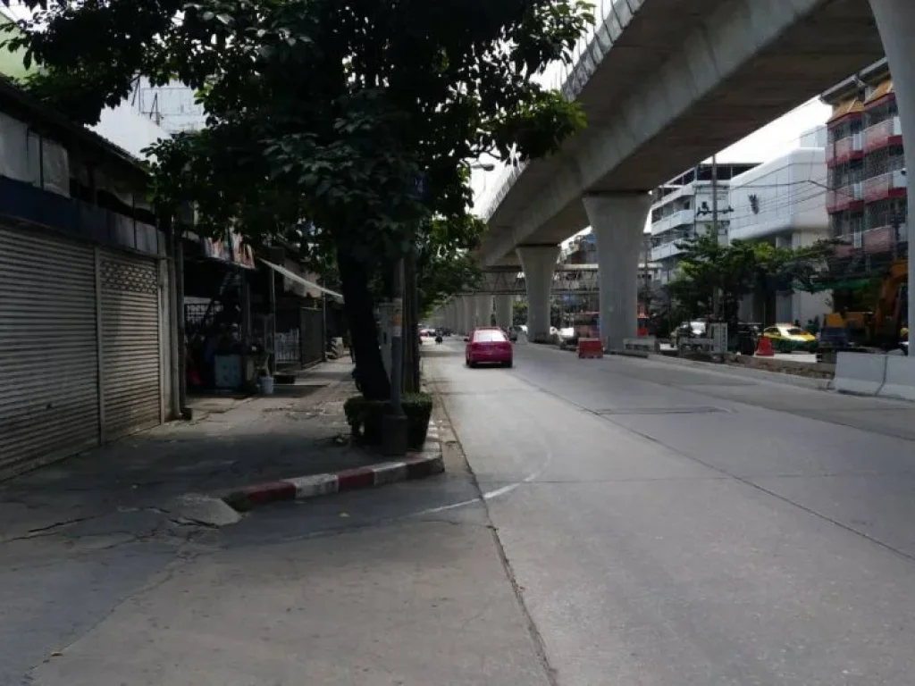 ที่ดิน ซจรัญ24 ใกล้สถานีรฟฟสีน้ำเงินแยกไฟฉาย