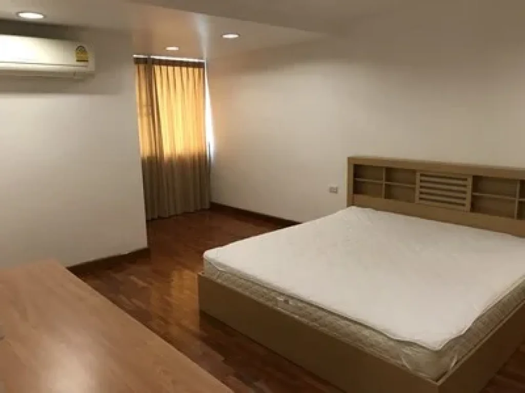 ให้เช่า 1นอน60ตรม23000บ Silom Residence ใกล้ Silom Complex