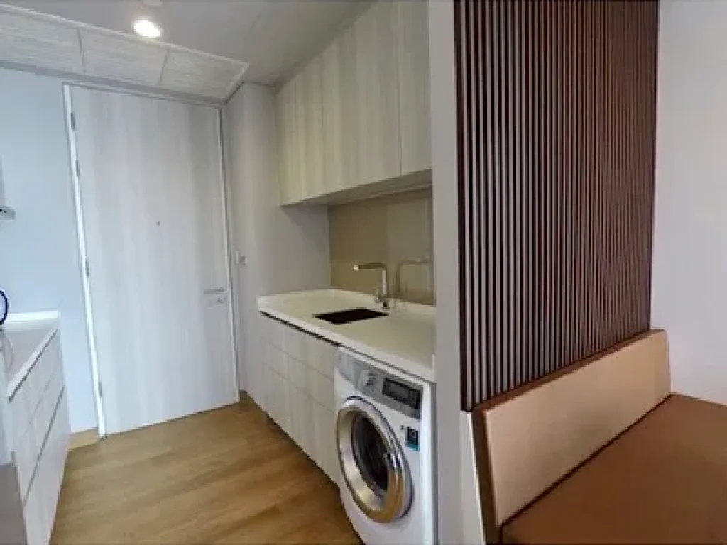 Condo for rent 2 Bed 59 sqm The Lumpini 24 Sukhumvit 24 near BTS Prompong station