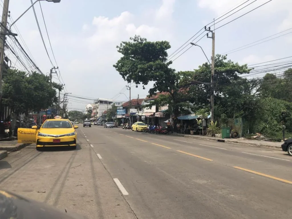 ขายที่ดิน 9 ไร่ ซอยนวลจันทร์ 1 ใกล้สถานีรถไฟฟ้า แยกเกษตร - นวมินทร์ เพียง 300 เมตร