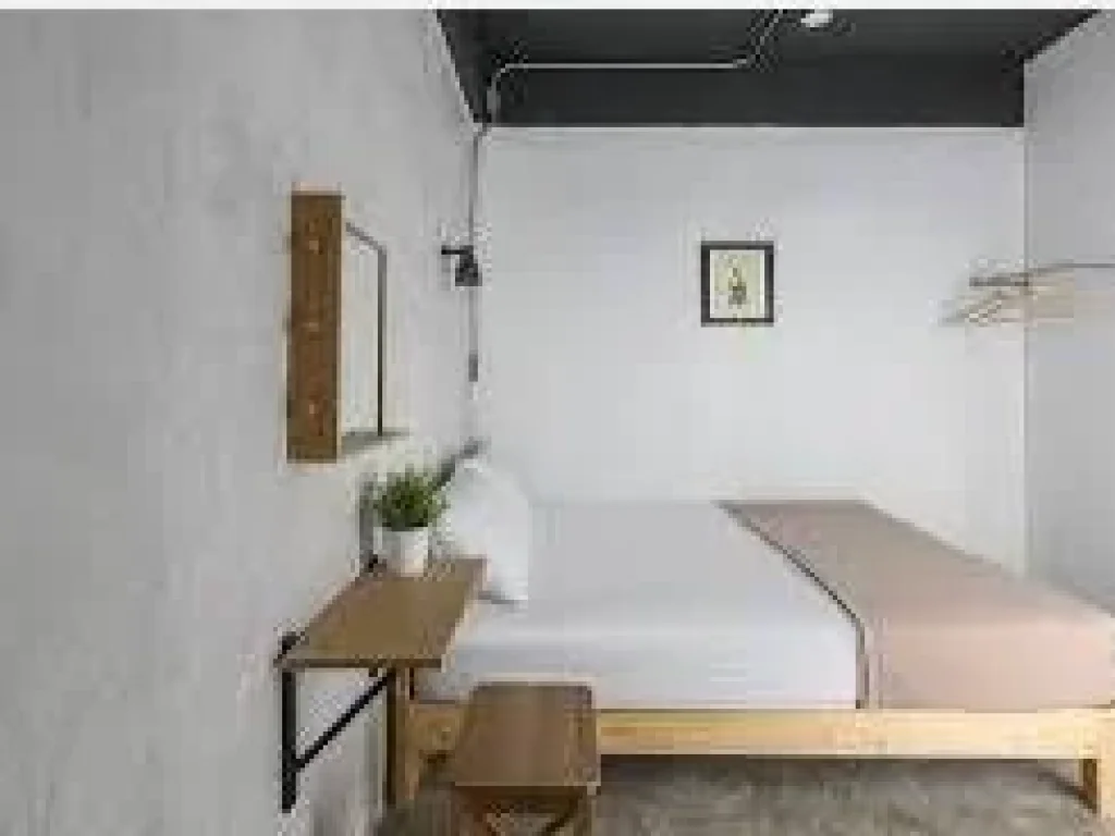 CB0020ampquotampquot Hostel Business for LEASE Great location Only 12Meters from BTS close to Chatuchak LEASE 25 Million Baht