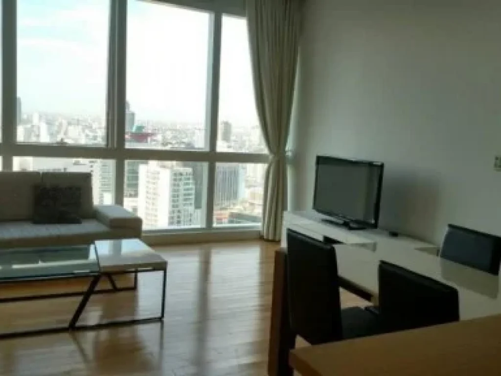 For Sale and Rent Condo Millennium Residence Sukhumvit Near Airport Link BTS MRT 1BED 70SQM