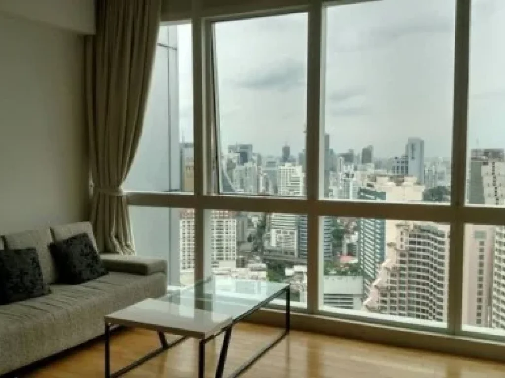 For Sale and Rent Condo Millennium Residence Sukhumvit Near Airport Link BTS MRT 1BED 70SQM