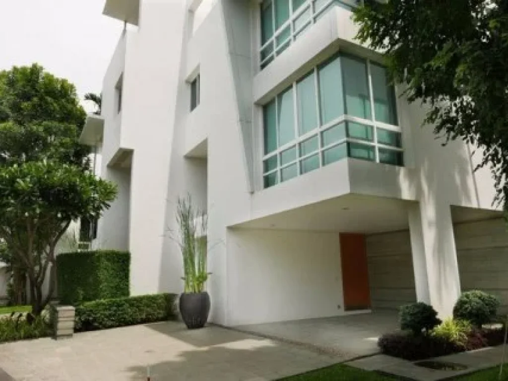 For Sale Single house Sathorn Road ใกล้ เดอะทรีส์ MRT Lumphini 627SQWah 5Bedroom