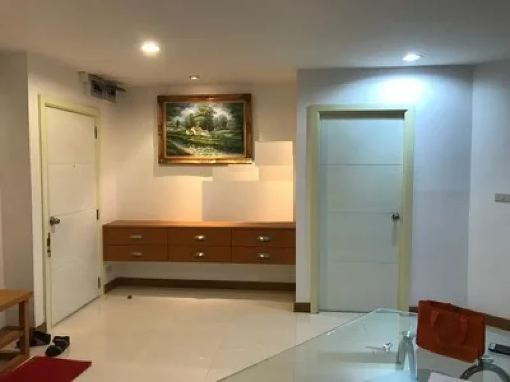 Condo for Rattanakosin Island near the BTS Bang Khun Nern Near the pier Siriraj