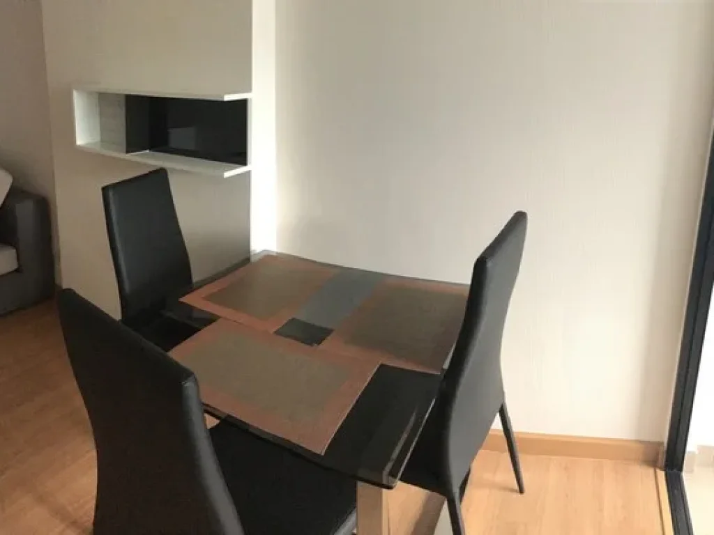 Room for Rent - Supalai Loft Chaengwattana 48 sqm Executive Suite 16th Floor 1 Bed with Kitchen