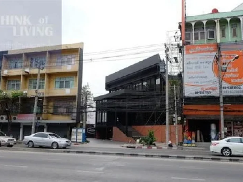 ขายอาคารพาณิชย์ 2 ห้อง 4 ชั้น ติดถนนลาดพร้าว ใกล้ MRTสถานีลาดพร้าว