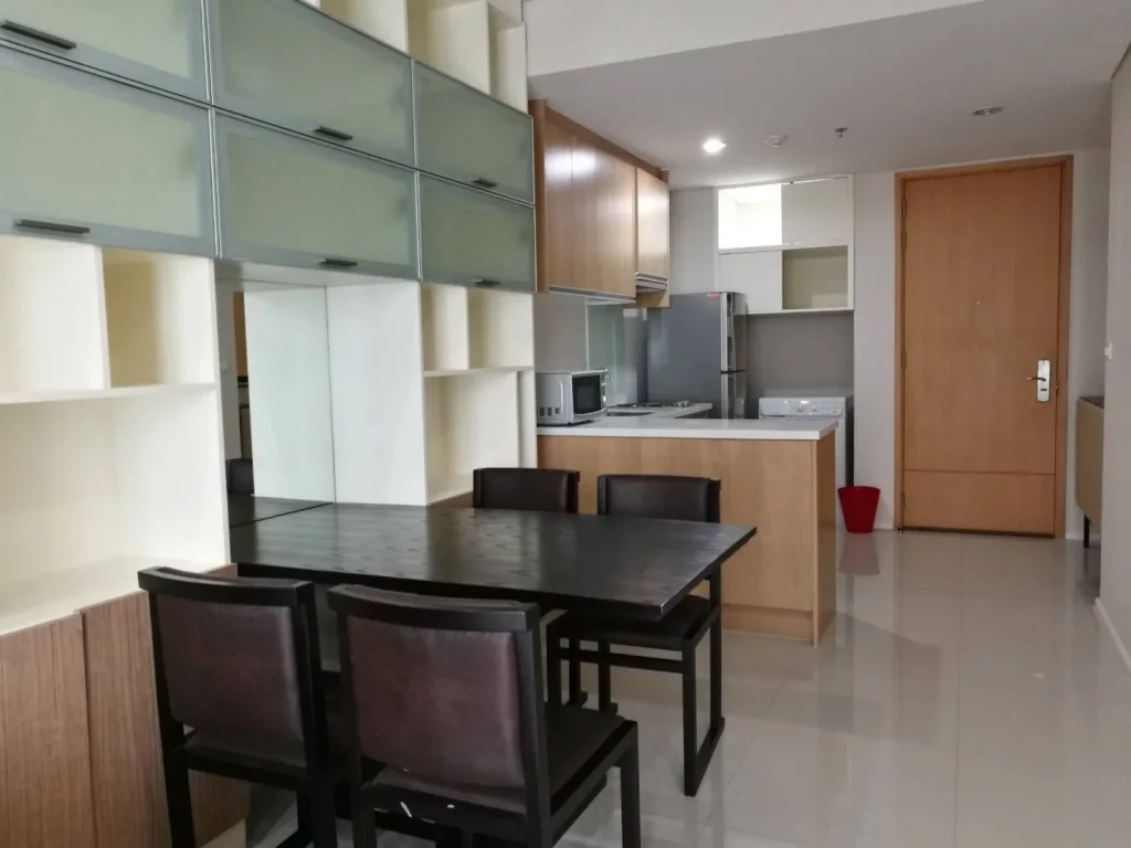 ให้เช่า คอนโด Villa Asoke แบบ 1 ห้องนอน พื้นที่กว้าง เพียง 2-3 นาทีจาก MRT เพชรบุรี For Rent Beautiful and Nicely Furnished 1 Bed at Villa Asoke