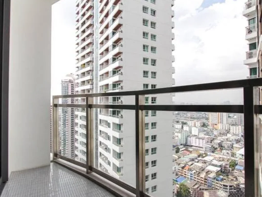 ขายด่วน ให้เช่า ห้องสวยแบบ Duplex 3 ห้องนอน ที่ คอนโด Bright Sukhumvit 24 เพียง 5 นาทีจาก BTS พร้อมพงษ์ For Sale RentA Beautiful and Nicely Dé