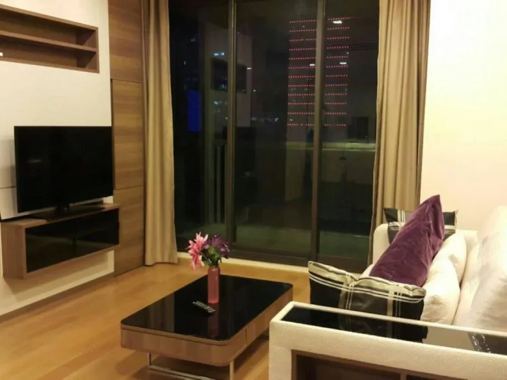 Sathorn Condo SALE for 1 Bedroom 56 SqM ONLY 876 MB