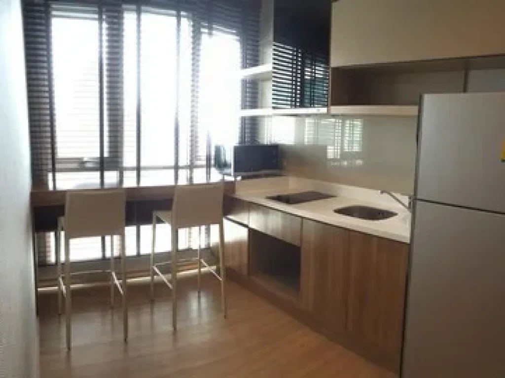 Condo for Sale with Tenant Rhythm Sathorn BTS Saphan Taksin 1BR 3509sqm 53 MTHB