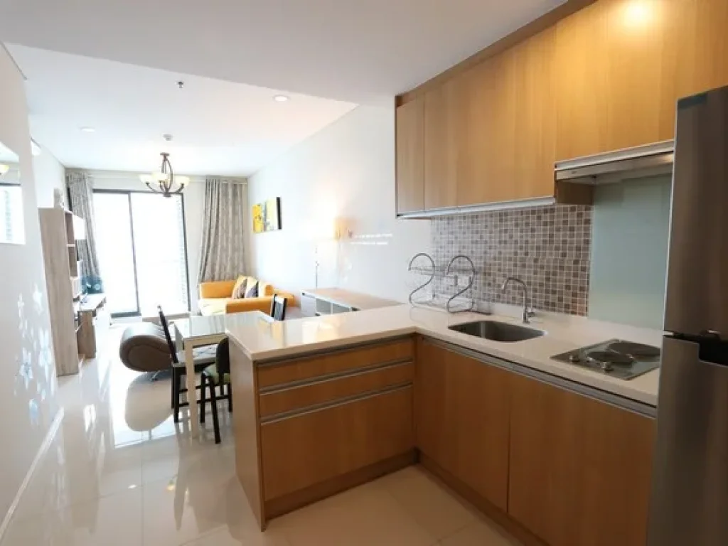 Rent Villa Asoke Condo near MRT Phetchaburi station 19th floor 48 Sqm 1 bedroom Airy