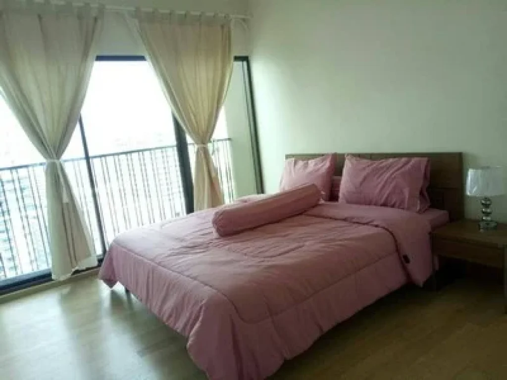 For Rent Noble Refine Sukhumvit 26 180 m to BTS Phrom Phong Floor 19 7254 sqm