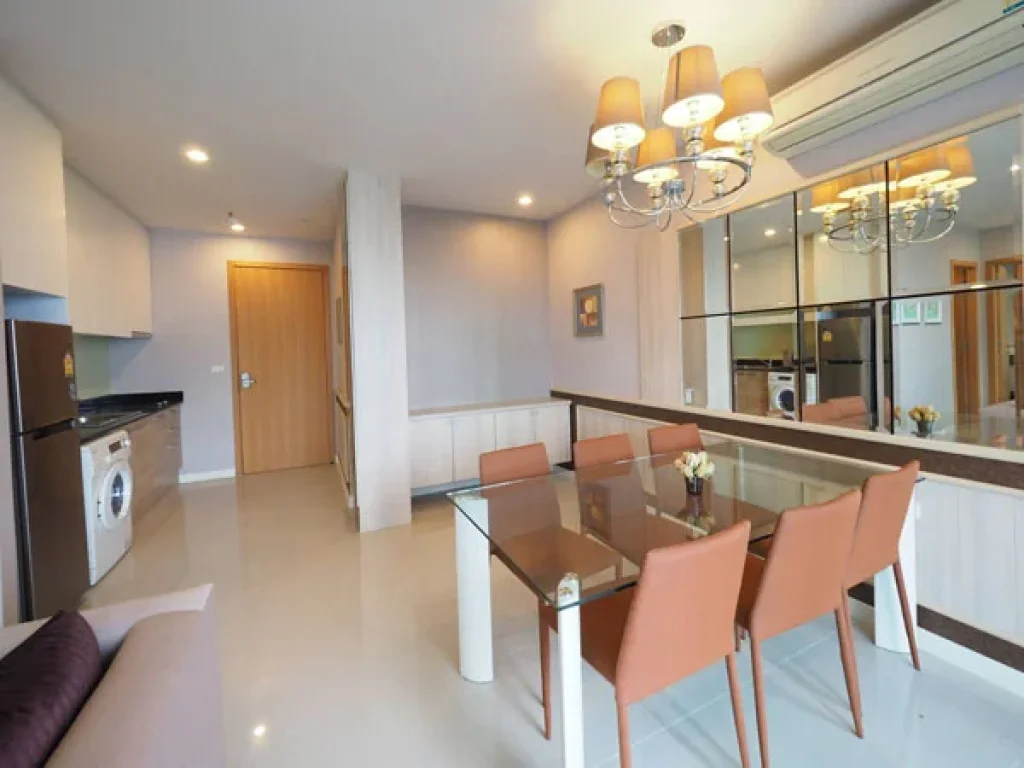 เช่าด่วน คอนโด Circle Condominium แบบ 2 ห้องนอน 10 นาทีจาก BTS นานา MRT อโศก For Rent A Beautiful 2 Bedroom Unit