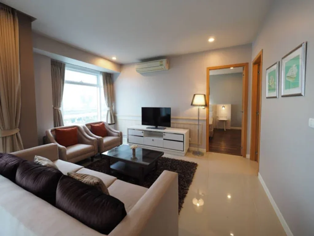 เช่าด่วน คอนโด Circle Condominium แบบ 2 ห้องนอน 10 นาทีจาก BTS นานา MRT อโศก For Rent A Beautiful 2 Bedroom Unit