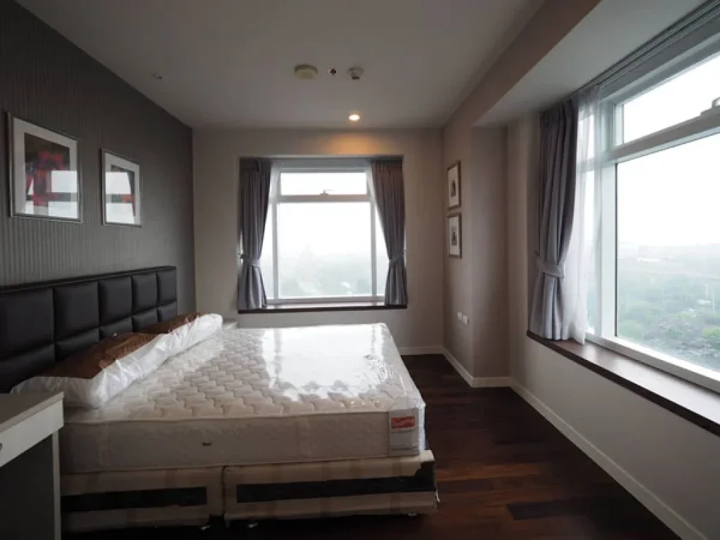 เช่าด่วน คอนโด Circle Condominium แบบ 2 ห้องนอน 10 นาทีจาก BTS นานา MRT อโศก For Rent A Beautiful 2 Bedroom Unit