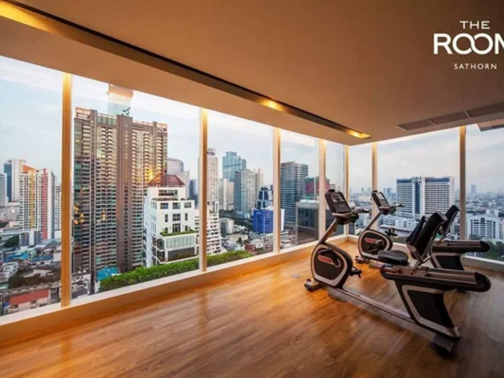 เช่าขายด่วน ห้องแต่งสวย แบบ 1 ห้องนอน ที่ คอนโด The Room Sathorn ถนนปั้น เพียง 5 นาทีจาก BTS สุรศักดิ์ For Rent Sale A 1 bedroom condo just a