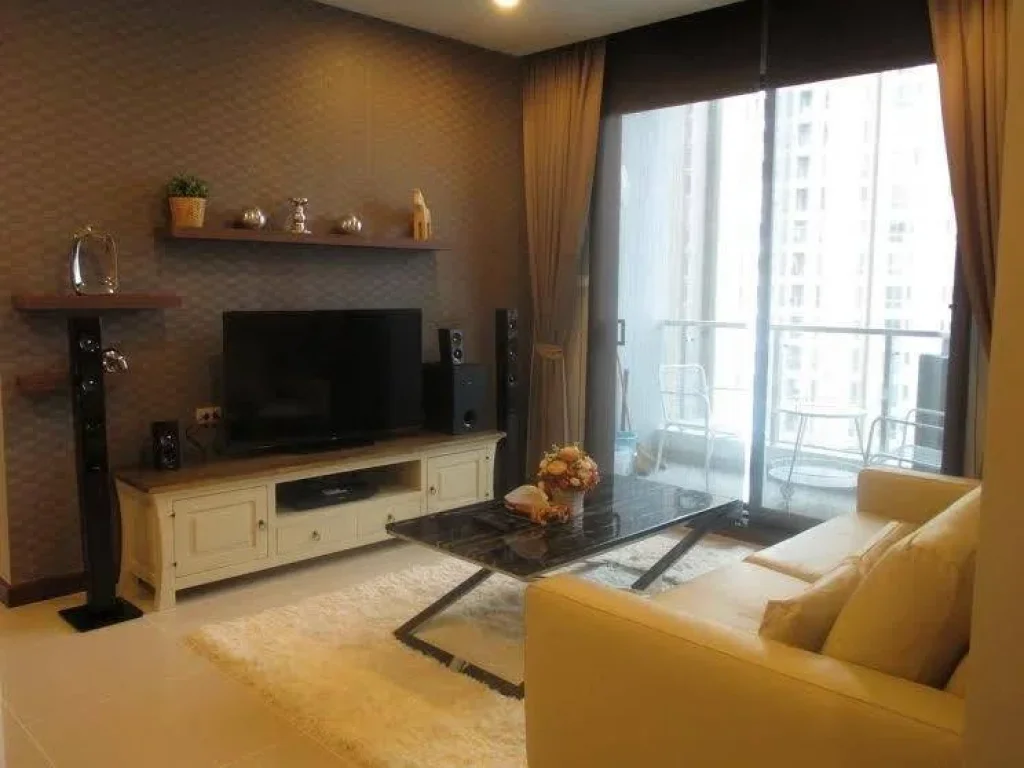 เช่าด่วน คอนโด Supalai Premier Asoke แบบ 2 ห้องนอน แต่งสวย ห้องมุม 5 นาทีจาก MRT เพชรบุรี For Rent A Nicely Furnished 2 Bedroom Unit- 5 Min from M