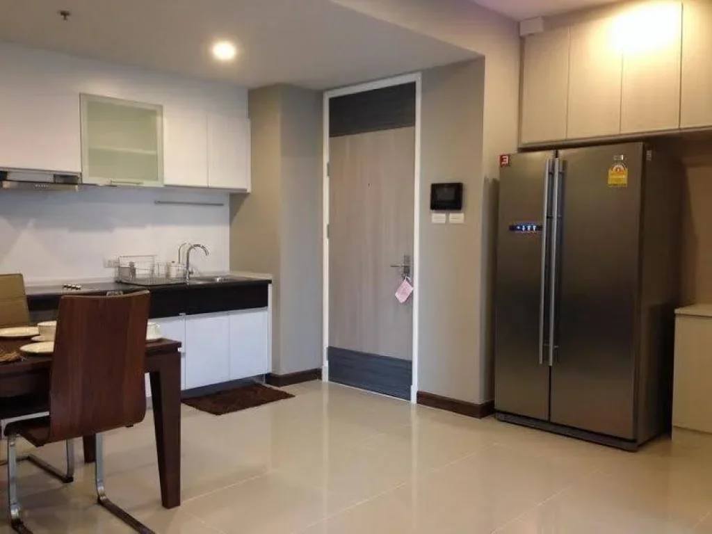 เช่าด่วน คอนโด Supalai Premier Asoke แบบ 2 ห้องนอน แต่งสวย ห้องมุม 5 นาทีจาก MRT เพชรบุรี For Rent A Nicely Furnished 2 Bedroom Unit- 5 Min from M