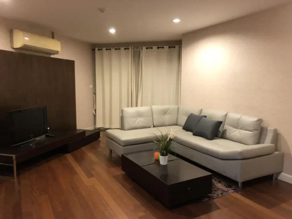 Bedrooms for rent at Belle Park Residence Soi Narathiwat 24