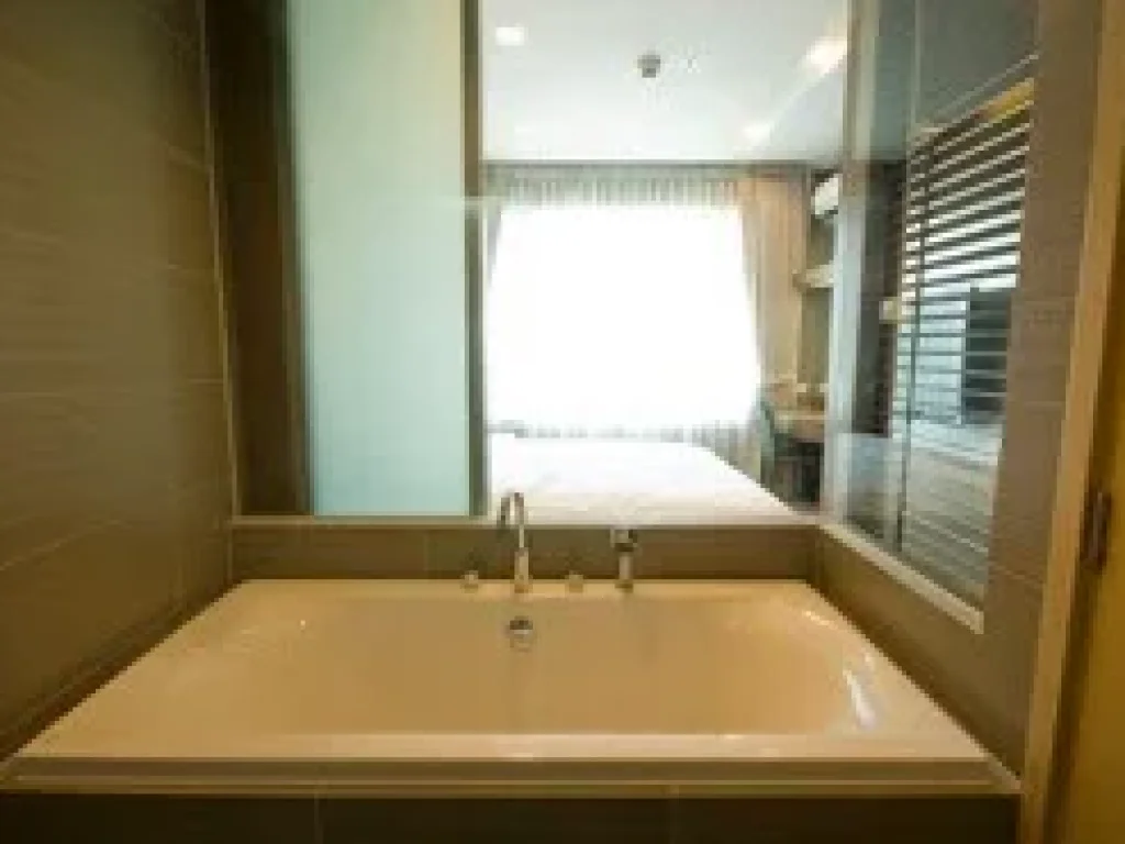 m to BTScondo for RENT 2 Bedrooms 70 SqM in Thonglor area ONLY 60000 THB