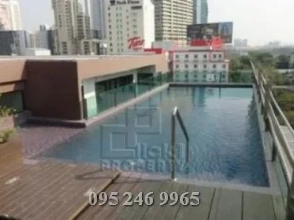 ให้เช่าคอนโดสุขุมวิท เลอ โคเต้ สุขุมวิท 14 Le Cote Sukhumvit 14 ใกล้ BTS อโศก 1 ห้องนอน 44 ตรม