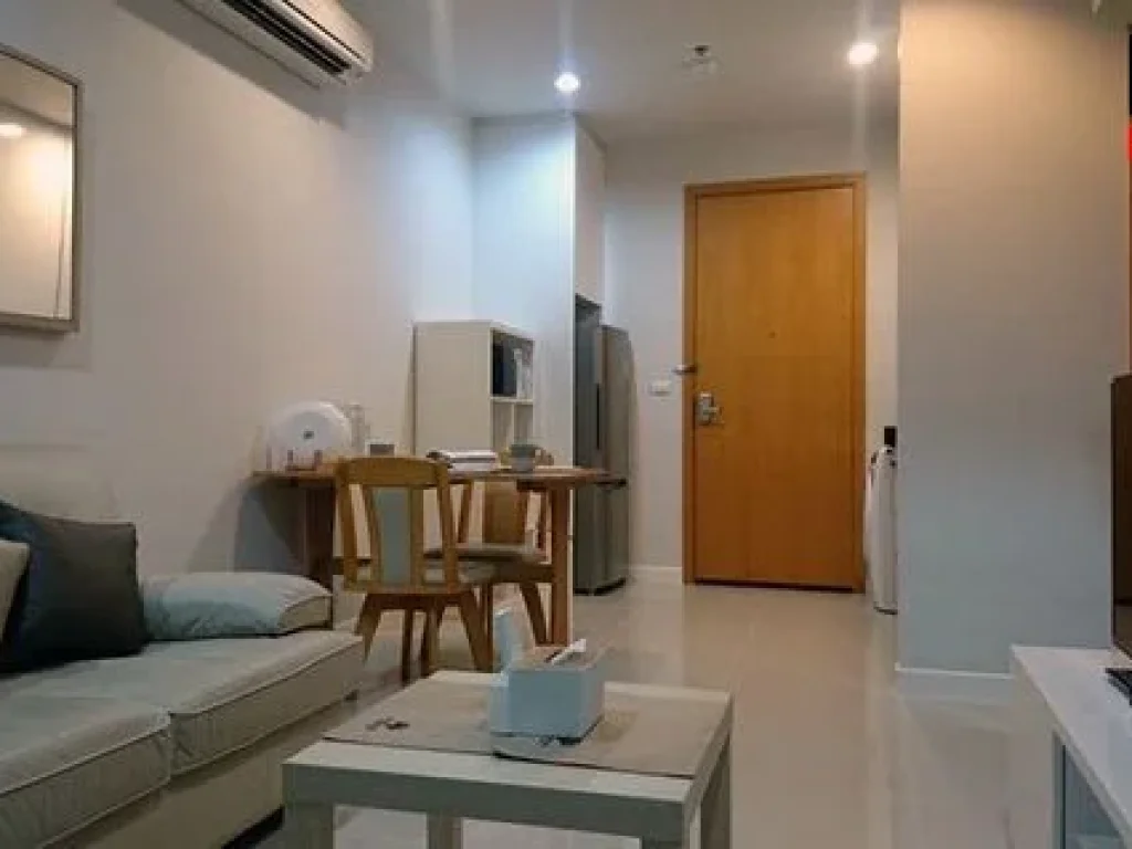 เช่า FOR RENT CIRCLE CONDOMINIUM 1 bed 40 Sqm20000 High Floor Amazing City View GREAT LOCATED NEAR PRATUNAM