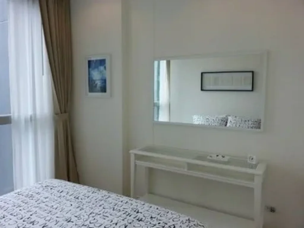 bedrooms Apartment for rent with lovely view of the Chaopraya at The River Charoenakorn 13 high floor fully furnished