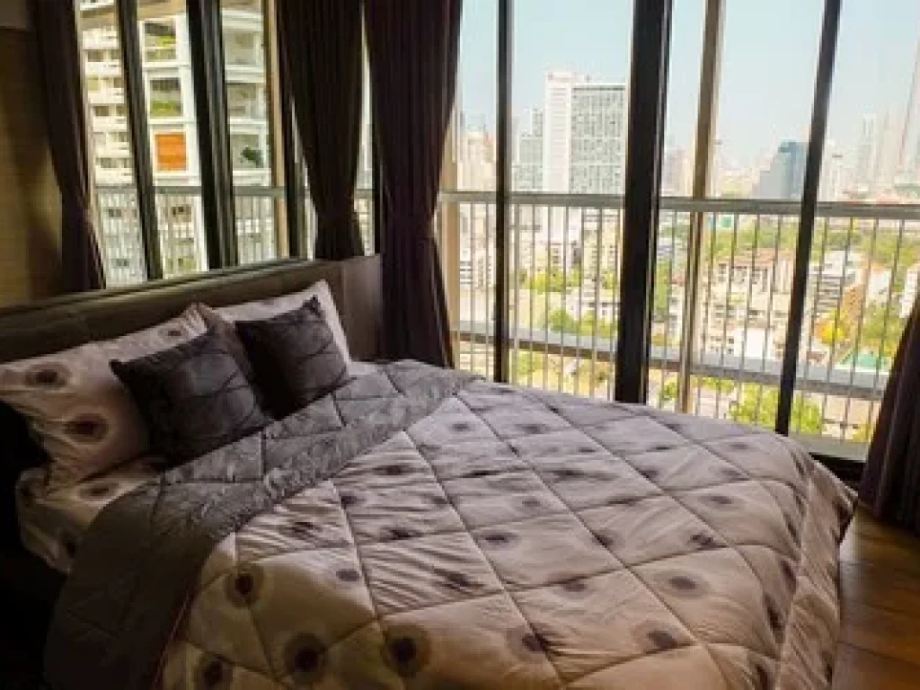 bedroom for rent at Park 24 09 Sukhumvit 24Near BTS Phomphong and M District