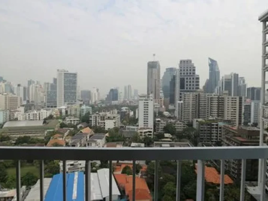 bedroom for rent at Park 24 09 Sukhumvit 24Near BTS Phomphong and M District