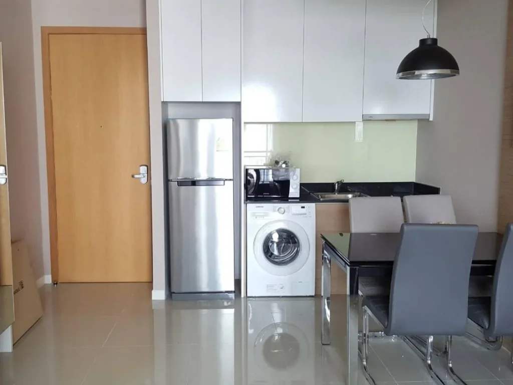 เช่าด่วน คอนโด Circle Condominium แบบ 1 ห้องนอน 10 นาทีจาก BTS นานา MRT อโศก For Rent A Nice 1 Bedroom Unit